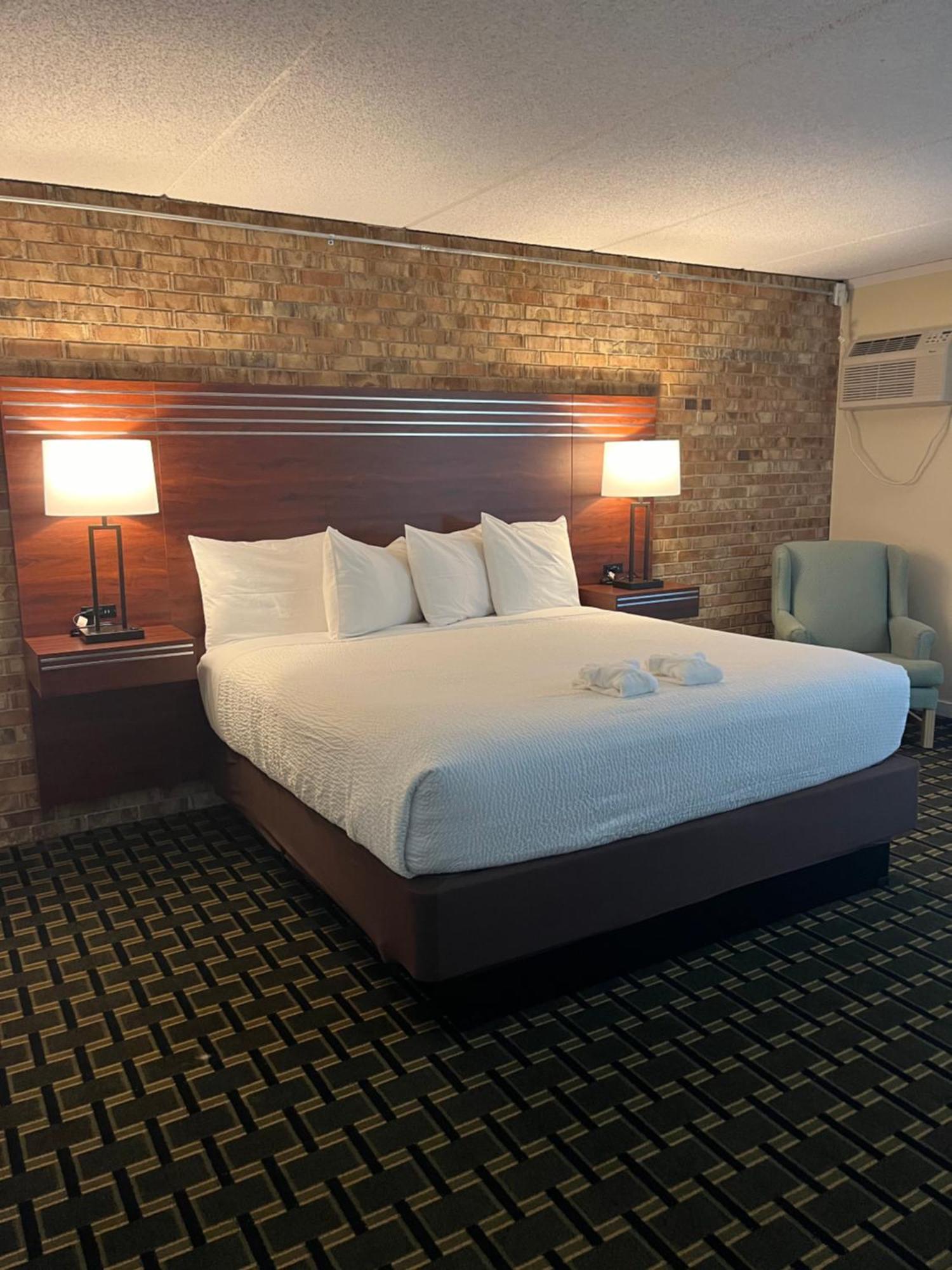 The Hudson Inn Morris Habitación foto