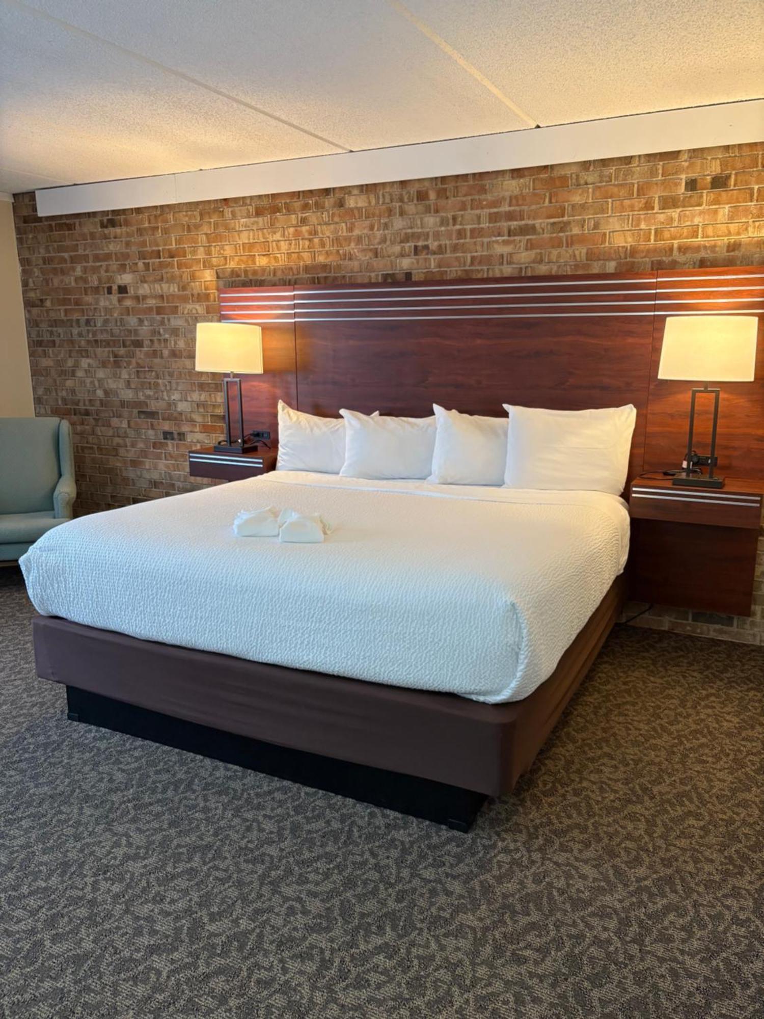 The Hudson Inn Morris Habitación foto